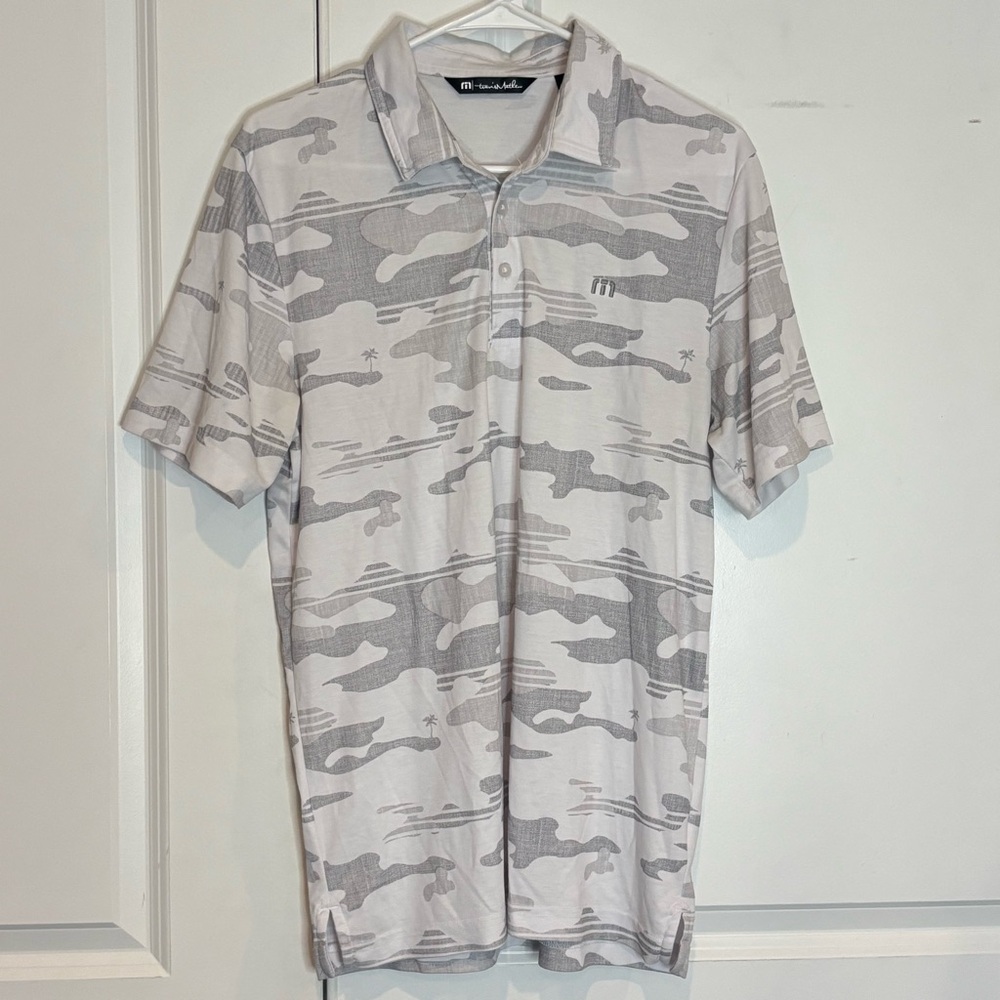 Travis Mathew Gray Beachside Stealth Palm Camo Short Sleeve Active Polo Shirt M